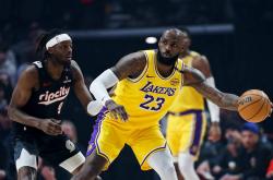 1xBit体育app下载-快船击败湖人，湖人遭遇连败