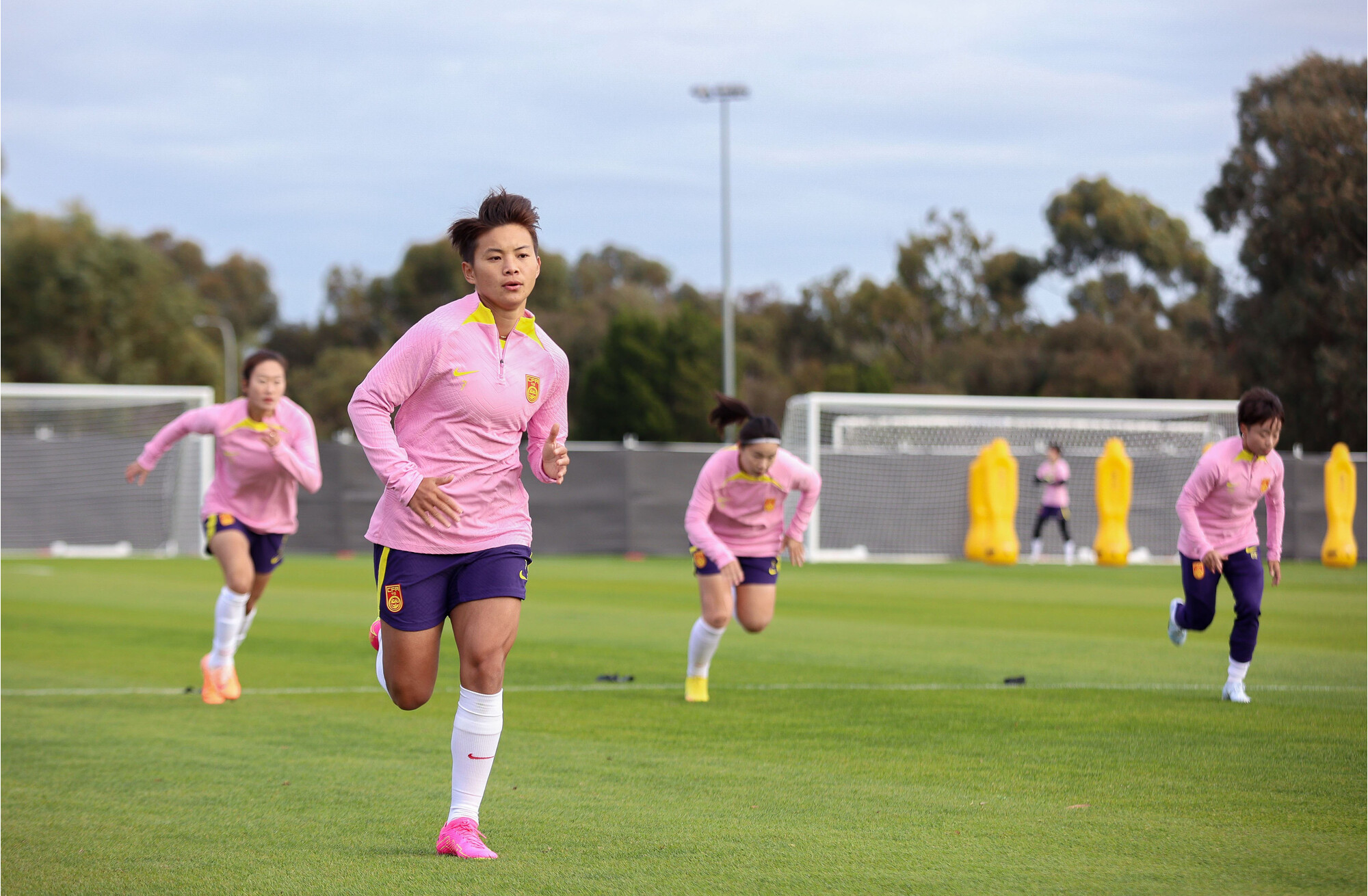 包含取胜秘诀揭秘:女足国家队备战国际比赛的词条 包含取胜秘诀揭秘:女足国家队备战国际比赛的词条