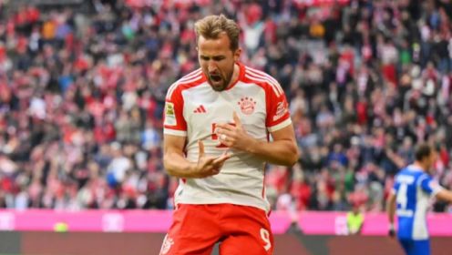 卡昌队球员因出色表现获得主教练赞赏