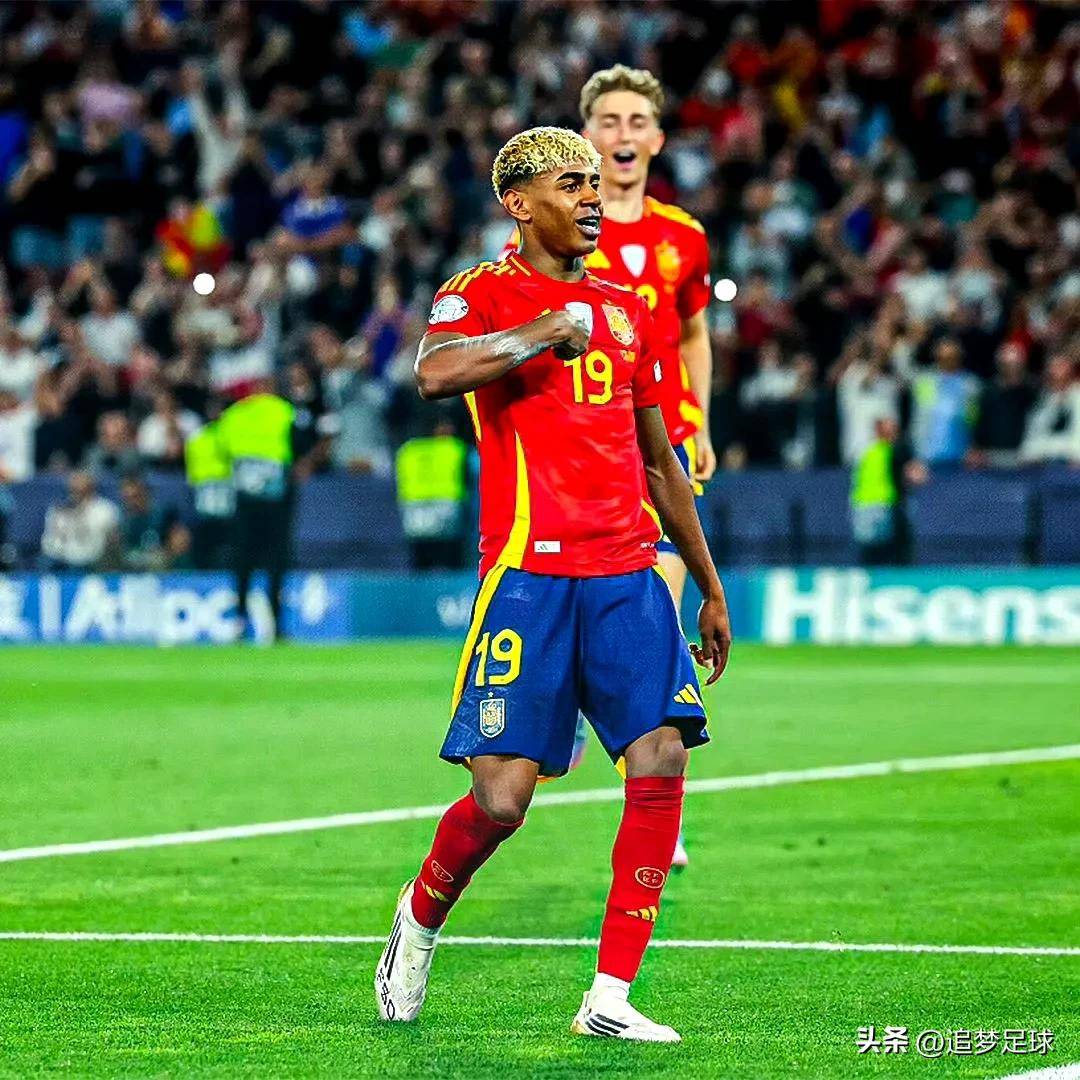 西班牙力克克罗地亚,顺利晋级半决赛的简单介绍 西班牙力克克罗地亚,顺利晋级半决赛的简单介绍