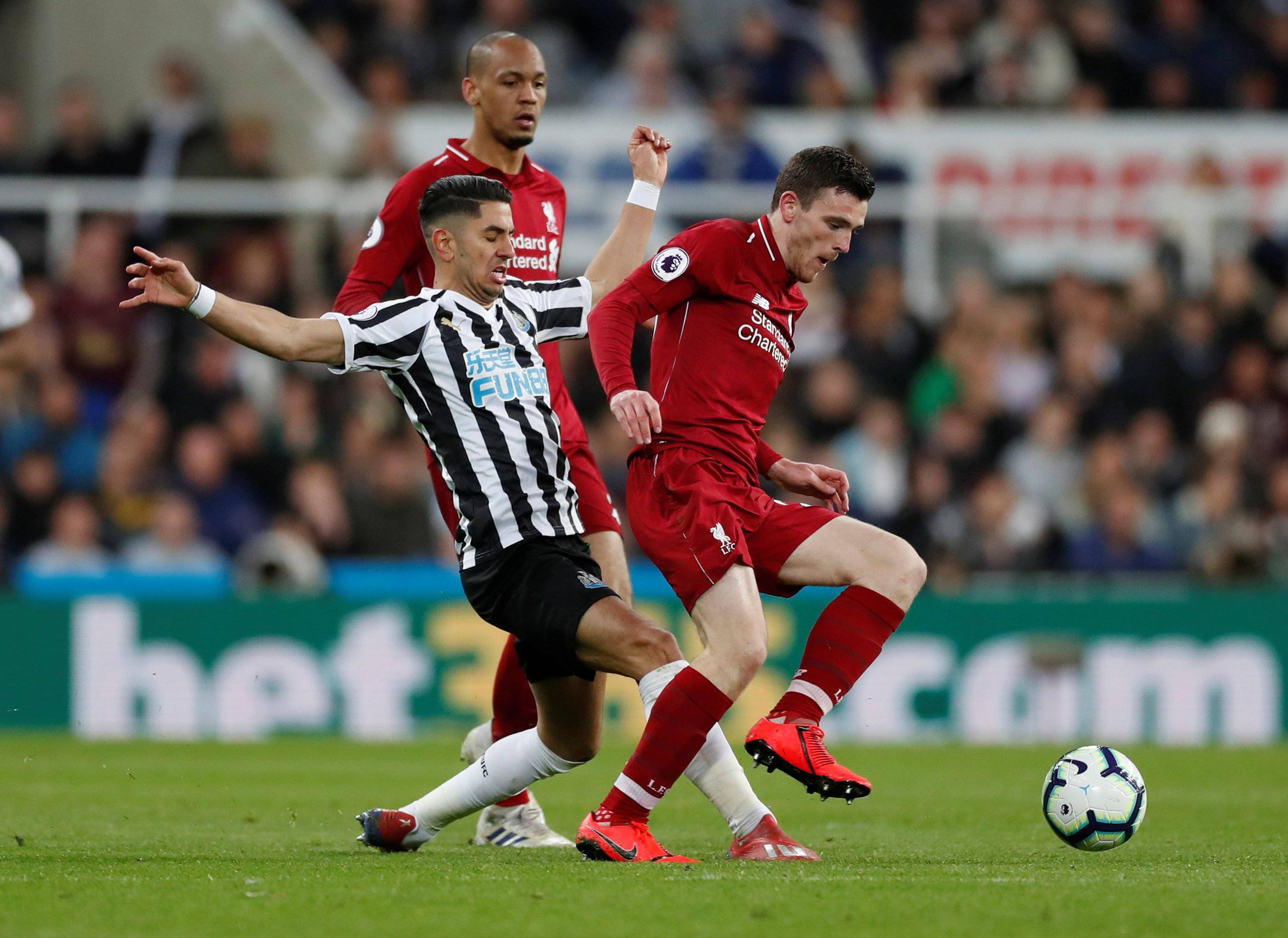 曼联客场大胜切尔西，重返联赛前四