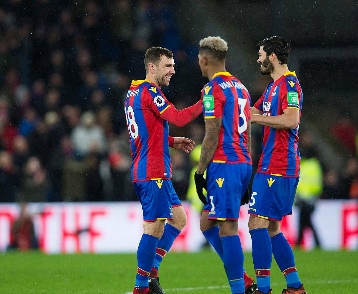 水晶宫客场大胜,逐渐摆脱降级危机的简单介绍 水晶宫客场大胜,逐渐摆脱降级危机的简单介绍