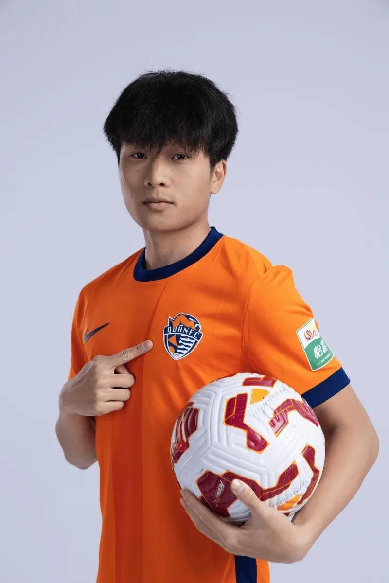 青岛海牛坚持拼搏，冲击胜利保级赛事的简单介绍