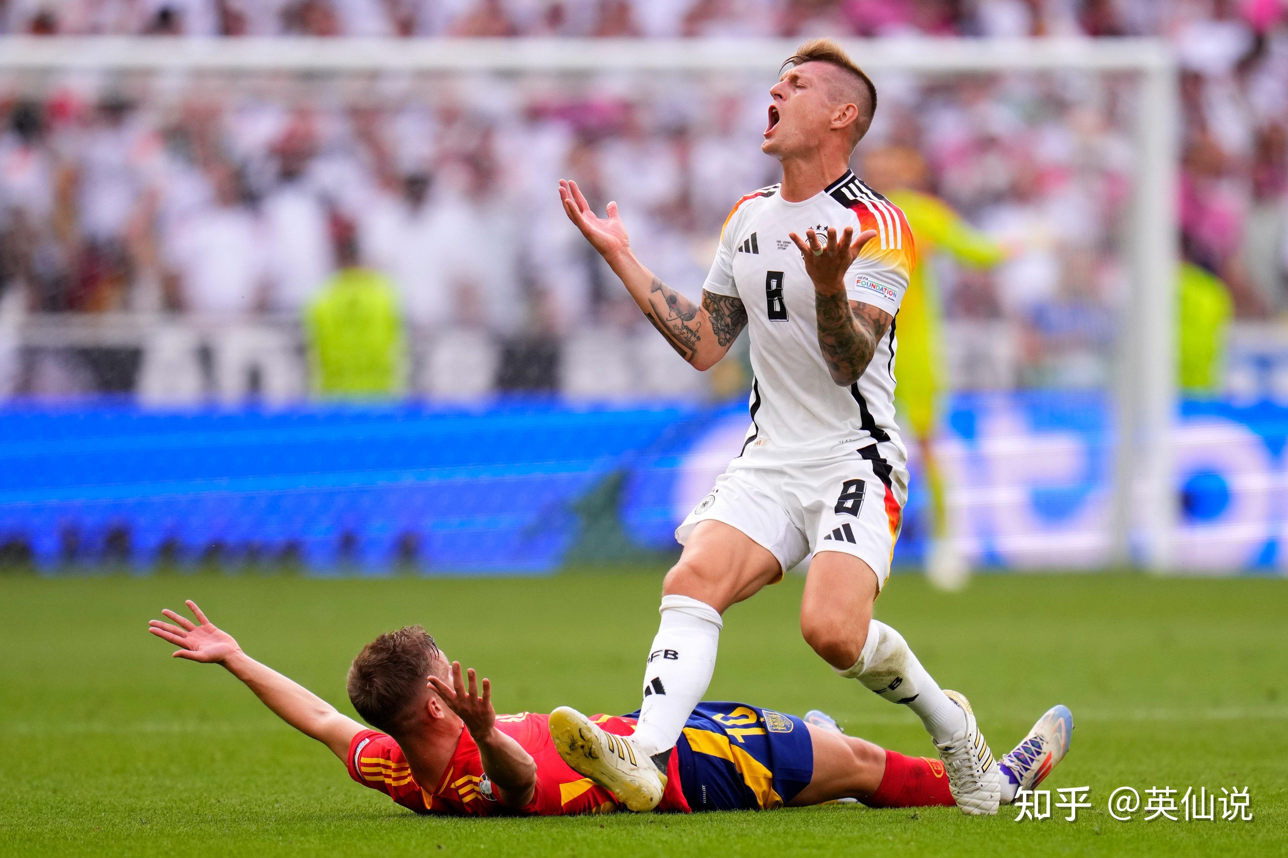 包含欧洲赛场上一场激发热议的足球比赛引起关注的词条