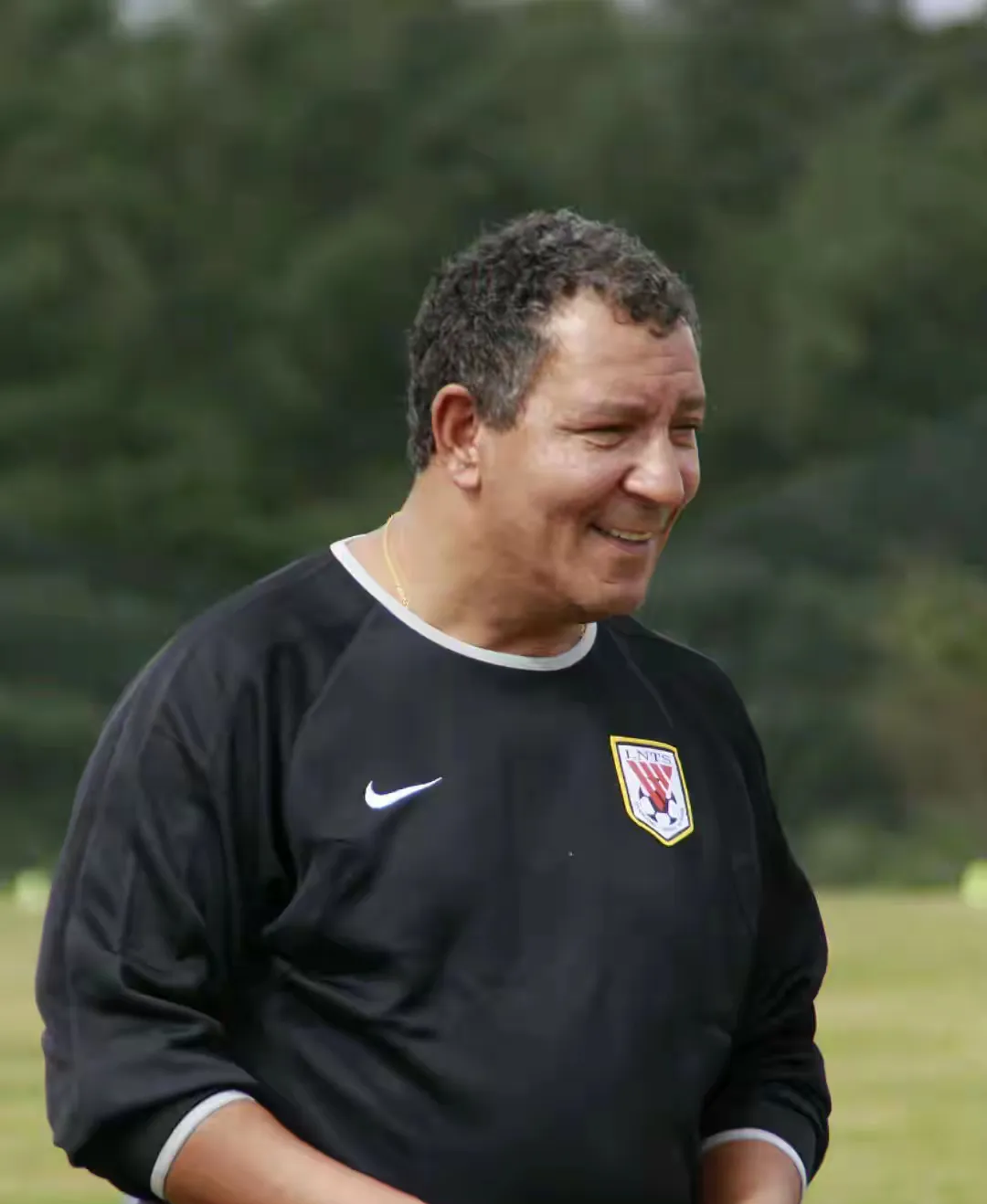 关于球队积极备战国际冠军杯，主教练调整阵容的信息