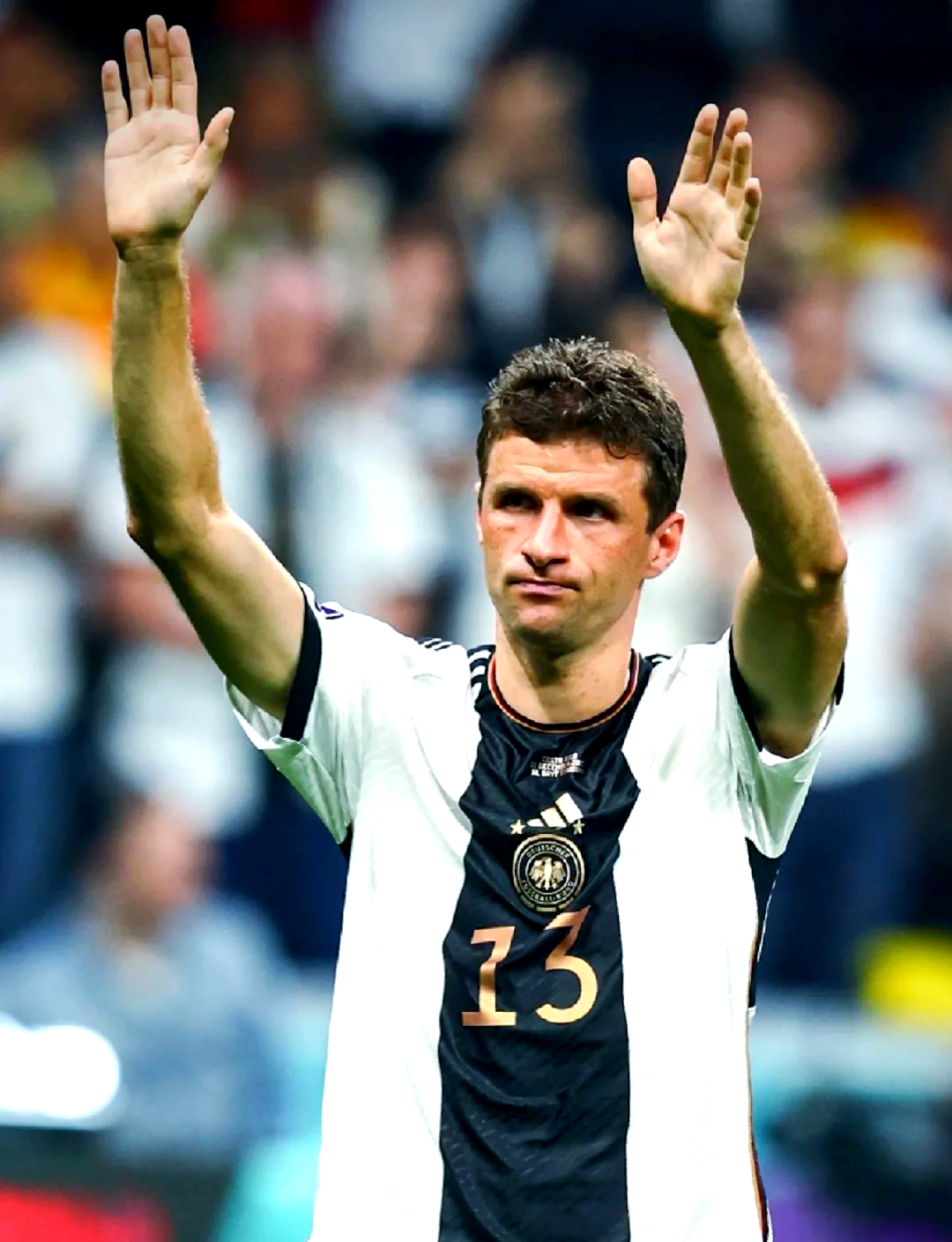 关于德国队取得惊险胜利，晋级前途一片光明的信息