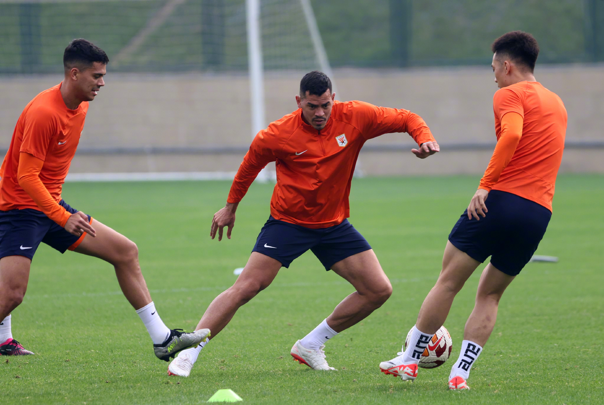 包含热血激情！决战之际球员高强度奋战的词条